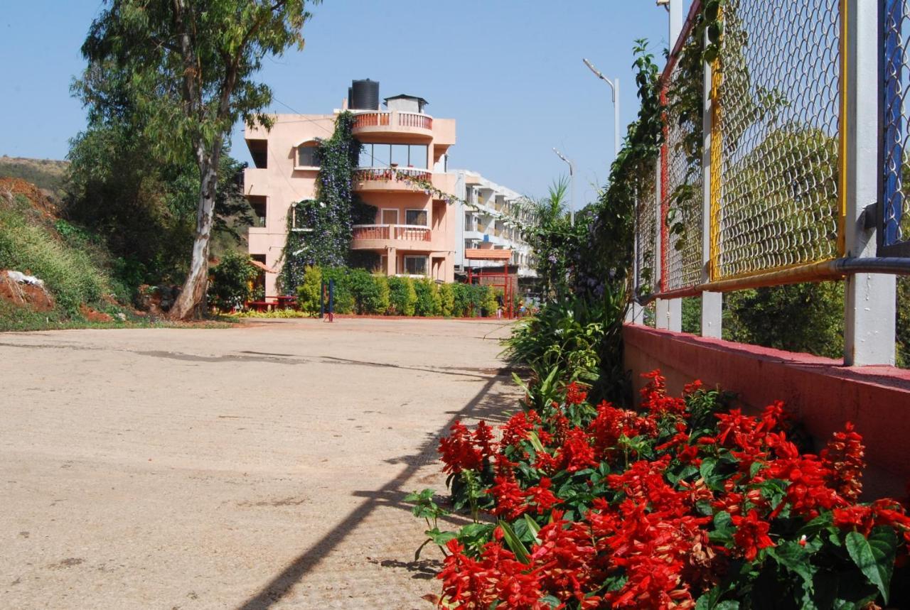 Villa Quinte Hills Residency Panchgani Esterno foto