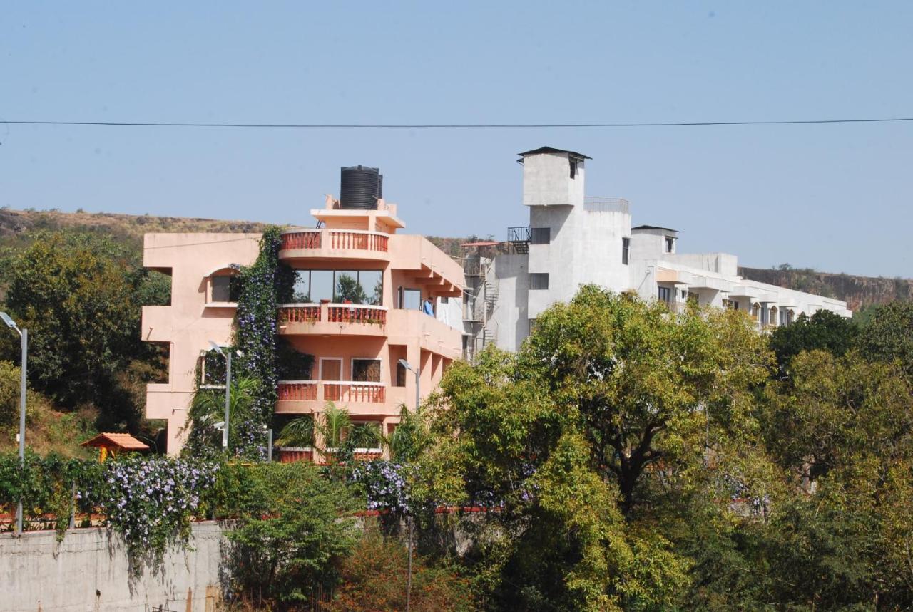 Villa Quinte Hills Residency Panchgani Esterno foto