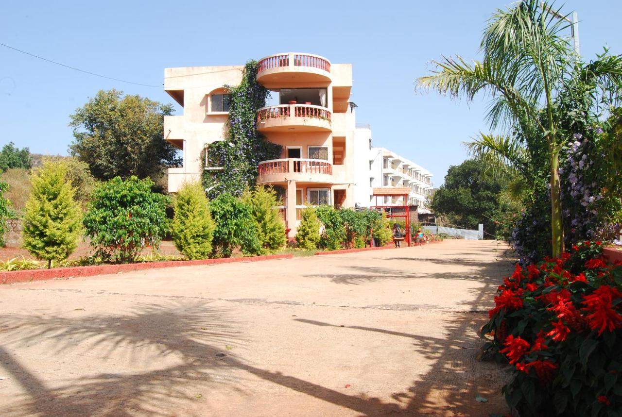 Villa Quinte Hills Residency Panchgani Esterno foto